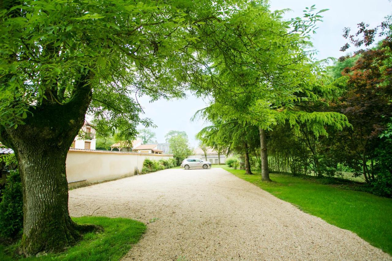 Chambres D'Hotes La Bergerie De L'Aqueduc Houx Exterior foto